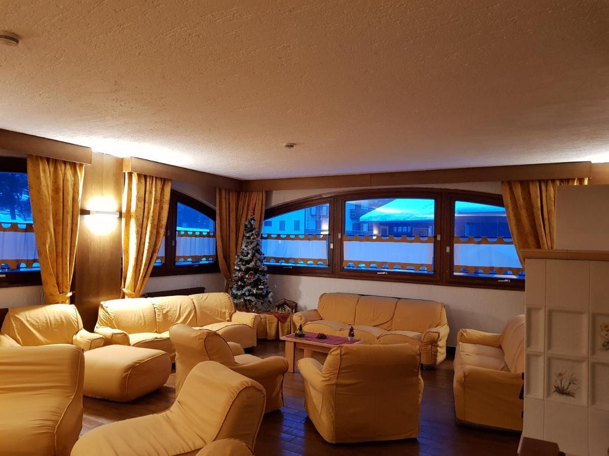 Hotel Alle Tre Baite Santa Caterina di Valfurva Extérieur photo